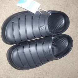 Mens waterproof sandals size 10