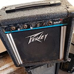 Am Peavey De Batería Especial Para Bajó O Guitarra
