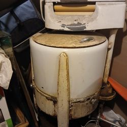 Antique Washing Machine