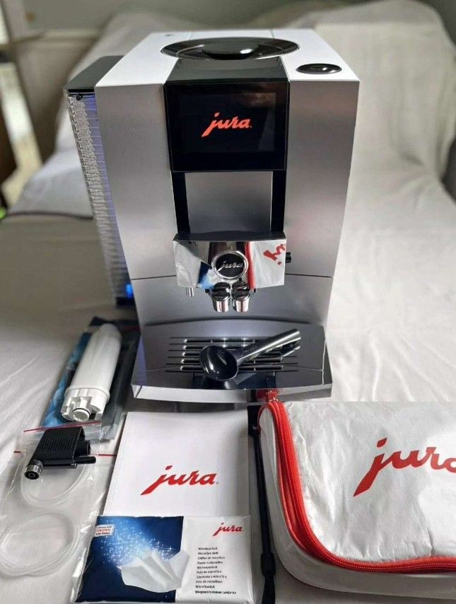 Jura-Z10-Coffee-Machine