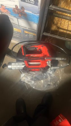 Grease gun