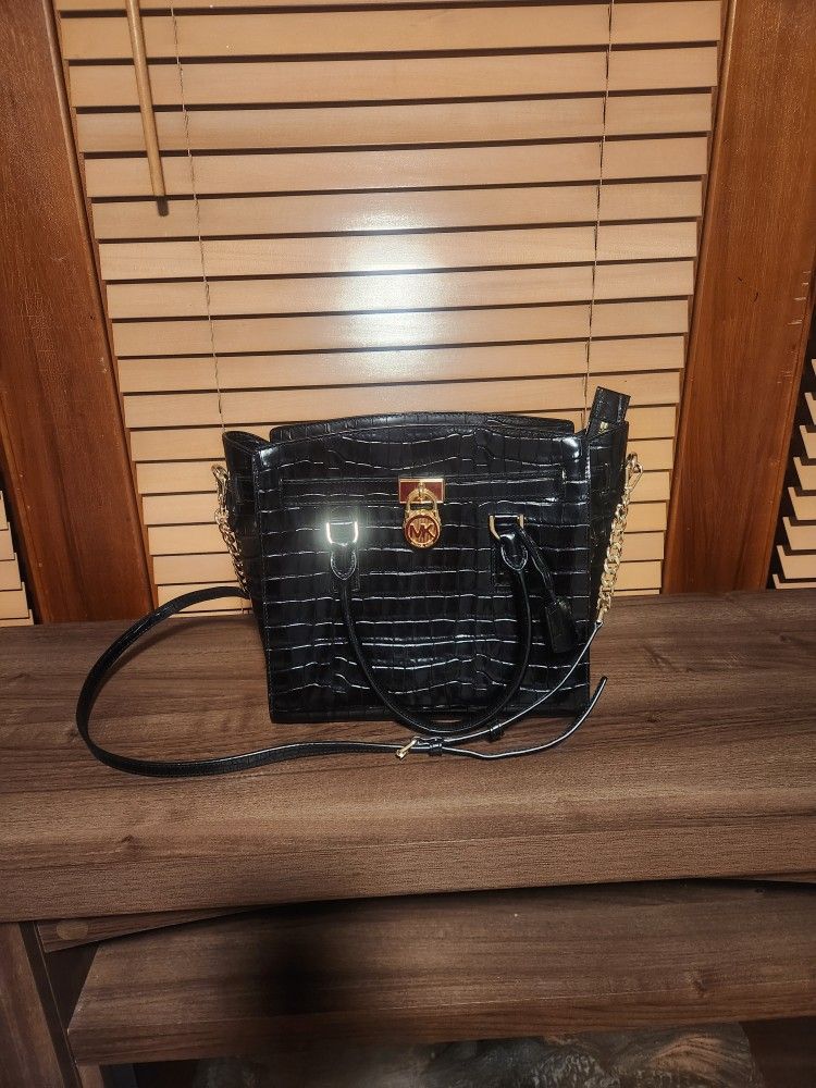 Michael Kors Hamilton EW Satchel Kenia Embossed Croco, 18k (Black) 30F7GHMS7E-00