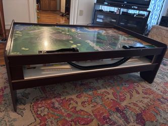 Kids Train table/ like new