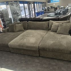 Extra Wide Brown Theatre Sectional W/ Cupholders 