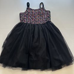 Girls Size 7/8 Dress Never Worn 
