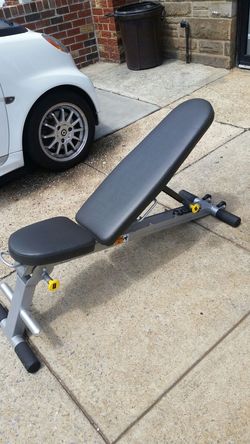 HOIST FOLDABLE ADJUSTABLE FID WEIGHT BENCH for Sale in
