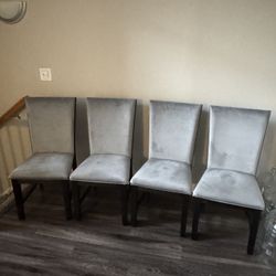 Dining Room Chairs 