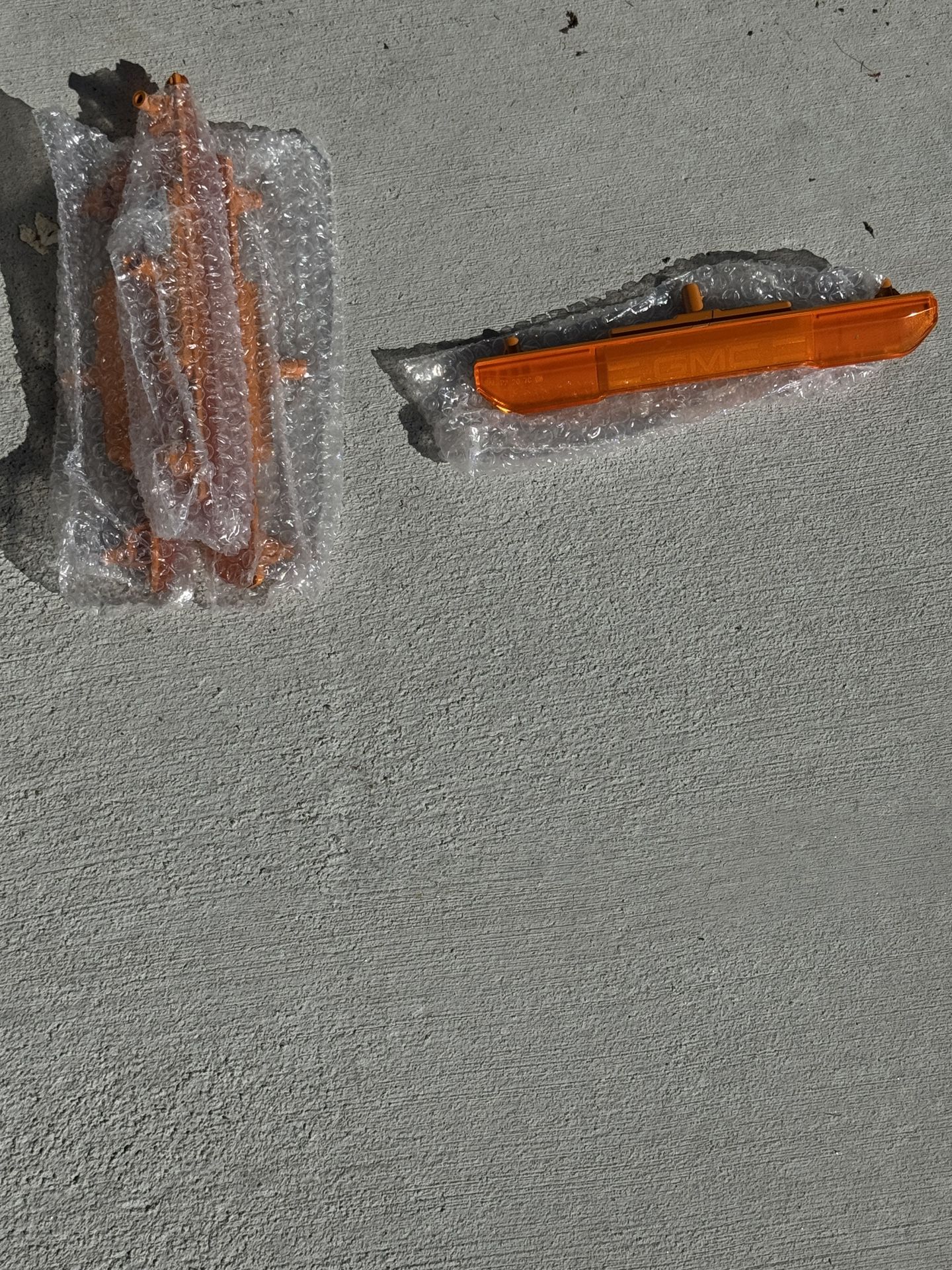 GMC OEM SIDE MARKER LIGHTS 2020-2025