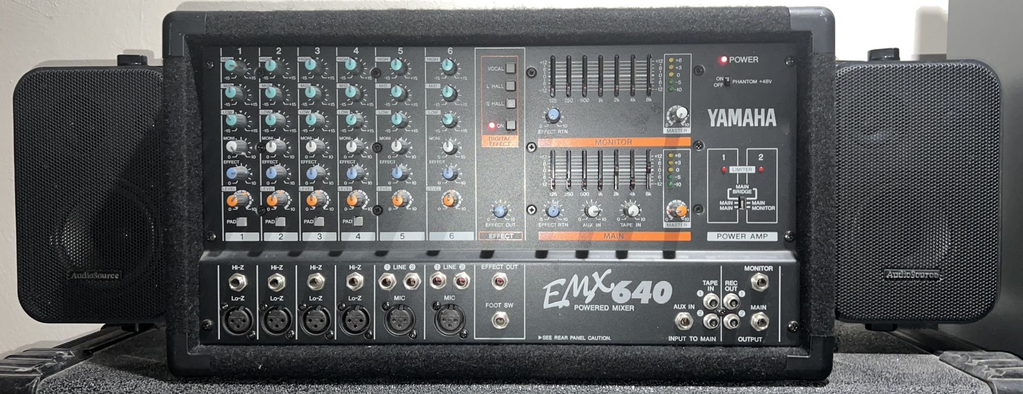 Yamaha EMX 640 6 Channel Powered Mixer