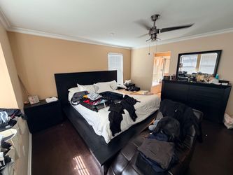 King size platform bedroom set