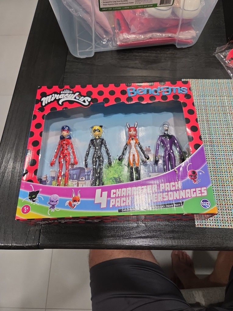 Miraculous Ladybug BendEms Action Figures