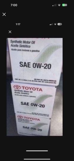 Toyota SAE 0W20 Synthetic Motor Oil case of 6 quarts sealed and unopened.   