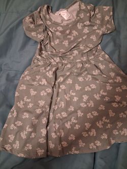 Girl dresses size 6
