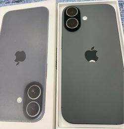 Apple iPhone 17 256 ATT BLACK NEW OPEN BOX