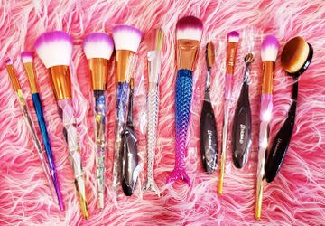 Makeup brush bundle set. 13pcs