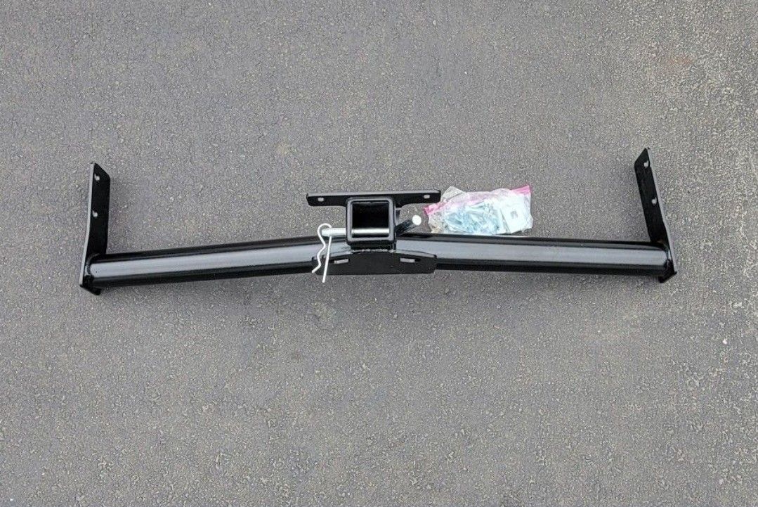  05-17 Equinox / 02-07 Vue / 06-09 Torrent / 10-17 Terrain Tow Hitch 