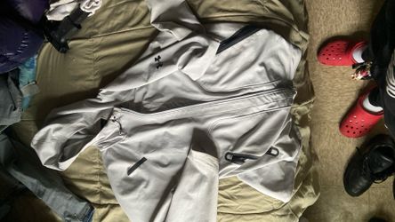 Ua Jacket 60$