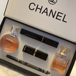 The Chanel 5 In 1 Gift Set Makeup Perfume Box