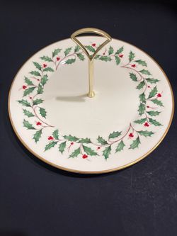 Lenox Holiday 1-Tier Buffet Server Cake Plate Centerpiece Handle - Made in USA