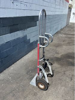MAGLINER HAND TRUCK