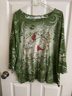 3x Christmas cardinal shirt