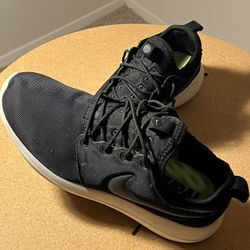 Nike Size 10 Good Shoes 