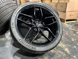 4x OEM Corvette C8 Z06 E-Ray 20x10/21x13 Gloss Black Wheels Michelin 99% TPMS