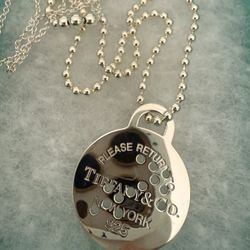 Tiffany&Co. Zodiac Sagittarius Round Tag Pendant Necklace