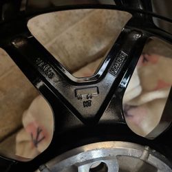 Black Rhino 🦏 17" Alloy Wheels 6 Lug And I Have 5 Of Them 