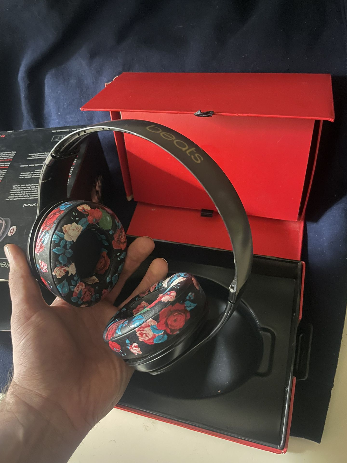 Special Edition Floral Wireless Studio Beats