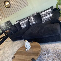 Black Really Comfortable Oversized Sectional 