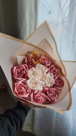 FOREVER ROSE BOUQUET
