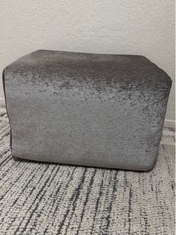 Gray color