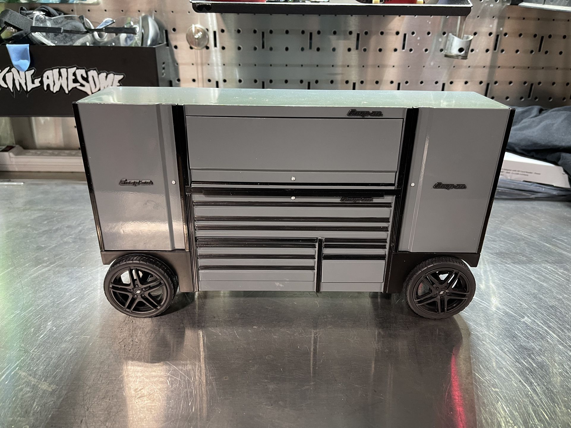 Snap On Tools Micro Pit Box