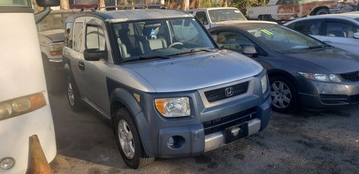 2005 Honda Element