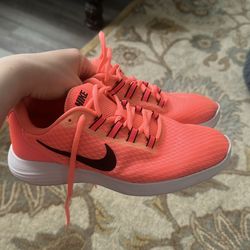 Nike sneakers US 8/8.5 W