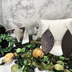 Leather Leafs Earring 