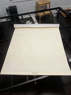 34 Inch Window Shades X2