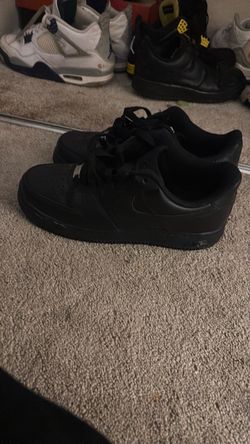 Nike Air Force 1 Low Triple Black Sneakers