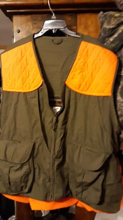 Ammo vest I'm guessing it's a hunting vest gamehide brand name XXL