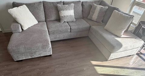 Sectional Couch