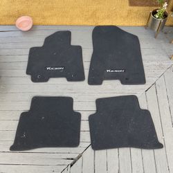 2021 Hyundai Tucson Floor Mats