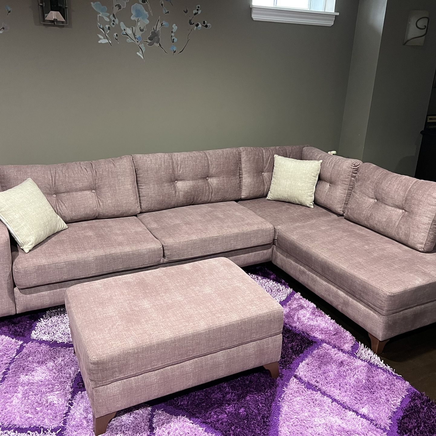 Sectional Sofa 