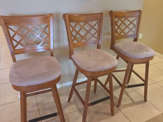 Solid oak swivel barstools