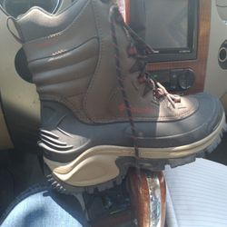 Columbia 200 Gram Insulation Boots Brand New Never Worn,No Box