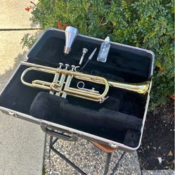 Bundy trumpet 🎺  the seller company, USA 💙