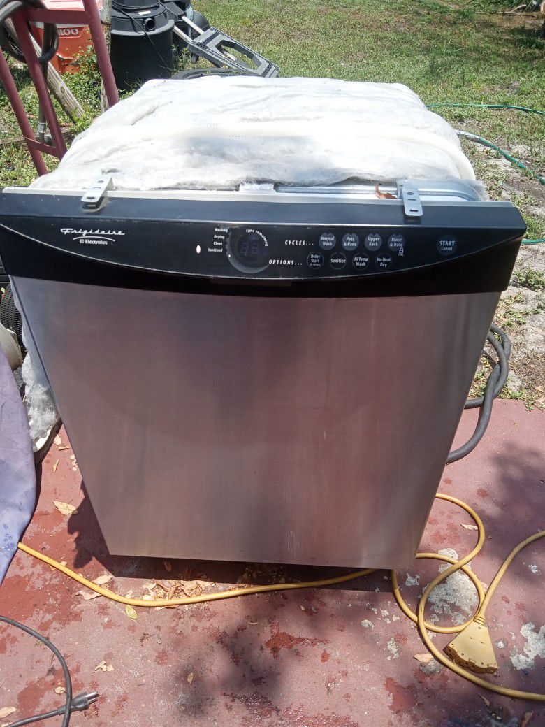 Frigidaire Dishwasher For Sale In Pine Hills As Is