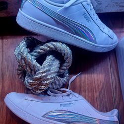 PUMA White/Silver Wm’s Size 10 Shoes