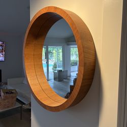 Wall mirror