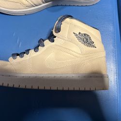 Size 7.5 